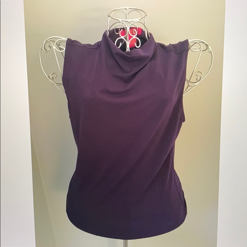 Brand new sleeveless shirt